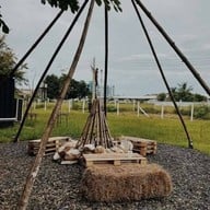 Garden Glamping Cafe & Eatery