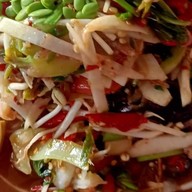 ร้านส้มตำอารีย์(หน้าสุขศาลาบ้านดู่)