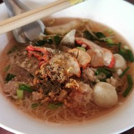 เมนูของร้าน ก๋วยเตี๋ยวหมูเจ๊จิ๋ม
