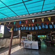 หน้าร้าน ก๋วยเตี๋ยวหมูเจ๊จิ๋ม