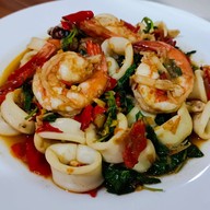 เพียวดี อร่อยดี มีครบ จบที่ร้านเดียว                                                             88/