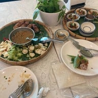 Bann Dang (บ้านดั่ง)