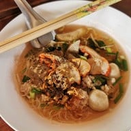 เมนูของร้าน ก๋วยเตี๋ยวหมูเจ๊จิ๋ม