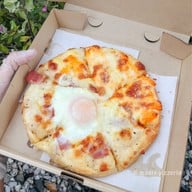 พิซซ่าซิ่งหน้าล้น