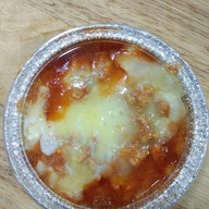 พิซซ่าแป้งสด โลตัสเอ็กซ์เพ็รสศาลากลางหน้าหมู่บ้านคณาสิริ