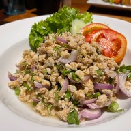 เมนูของร้าน Api restaurant