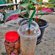 เมนูของร้าน เจ๊นิ อาหารตามสั่ง และ กาแฟสด คลองรั้งเส้นใน