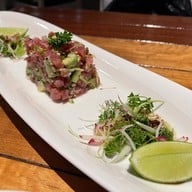 เมนูของร้าน Api restaurant