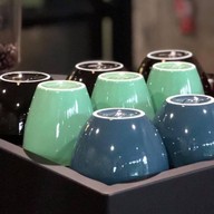 CUBE -nothing but coffee-