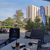 Ease Cafe&CoWorking Space