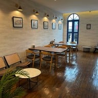 Papauno Viennoiserie & Bistro