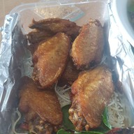 ยำคุณแม่ - วันนิมมาน