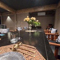 บรรยากาศ Host. Late Night.