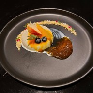 เมนูของร้าน Host. Late Night.