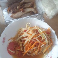 ยำคุณแม่ - วันนิมมาน