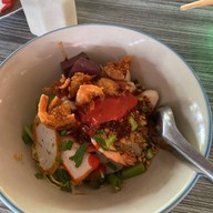 เมนูของร้าน จันทราก๋วยเตี๋ยวทะเล แหลมงอบ