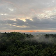 คาทิลิยาเมาท์เทนรีสอร์ทแอนด์สปา