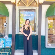 Isara boutique hotel & cafe phuket ภูเก็ต