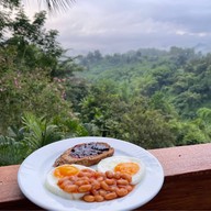 คาทิลิยาเมาท์เทนรีสอร์ทแอนด์สปา