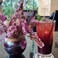 Lobby lounge โรงแรมแชงกรีลากรุงเทพฯ