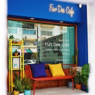 หน้าร้าน Fun Dee Cafe Ayutthaya