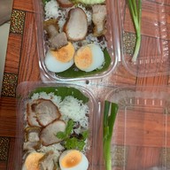 อารีย์ต้มเลือดหมู โชตนา