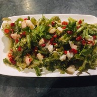 Selfie Bar & Restaurant