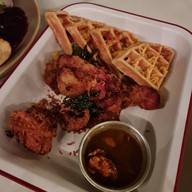 เมนูของร้าน ฮิดเดน เจม คูซีน (Hidden gem cuisine) ราไวย์