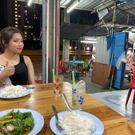 ร้านข้าวต้มแปดริ้วโภชนา