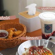 Swan cafe and eatery ตลาดบ้านใหม่