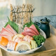 Kenzou Sushi ประชาชื่น