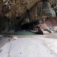 ถ้ำพุงช้าง