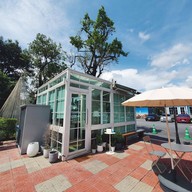 หน้าร้าน Reflect café ลาดกระบัง