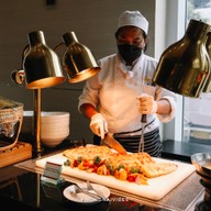 The Glass House โรงแรมอีสติน แกรนด์