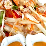 แซ่บยู สูตรตำกะเทยbyเฟมศัลยกรรม บางซื่อ