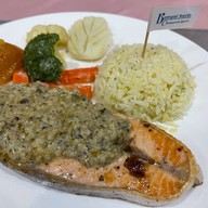 ชลพฤกษ์รีสอร์ต