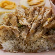 ขาหมูขั้นเทพ(สาขาแรกต้นตำรับย้ายมาจากตลาดตองแปด) สาขาแรกต้นตำรับ(ย้ายจากตองแปด)