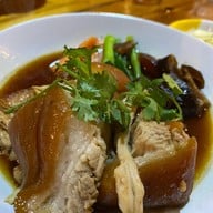 เมนูของร้าน เนินผาลาด