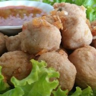 ร้านแม่ประวิงข้าวแกงปักษ์ใต้