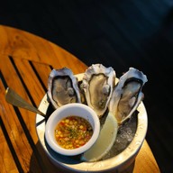 เมนูของร้าน เรือสิริมหรรณพ