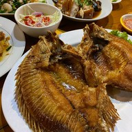 เมนูของร้าน เนินผาลาด