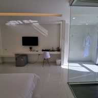 The White Hotel By Charoensri