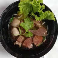 ทุ่งสงเนื้อตุ๋น-หมูตุ๋น&Steak house