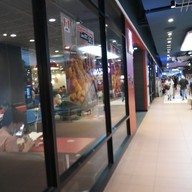 หน้าร้าน KFC Central World ชั้น 6