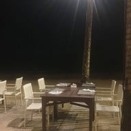 บรรยากาศ The Beach Restaurant