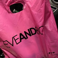 EVEANDBOY The Underground ห้าง SQ1