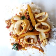 ล้านเล็กผัดไทย อาหารตามสั่ง