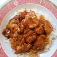 ล้านเล็กผัดไทย อาหารตามสั่ง