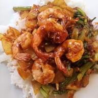 ล้านเล็กผัดไทย อาหารตามสั่ง