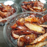 เมนูของร้าน เนื้อทอดหมักสูตรพิเศษ Auu Huu เปิดเฉพาะ เสาร์-อาทิตย์ เพชรเกษม 81